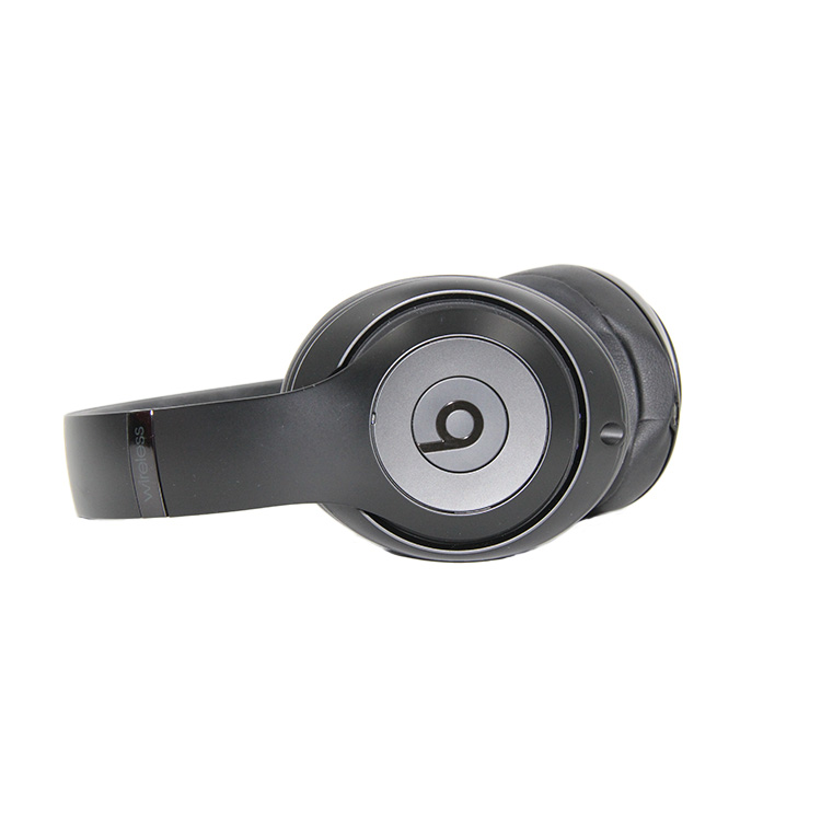 بيتس ستيديو 3 لا سلكية ، سماعات رأس عازلة للضوضاء فوق الأذن