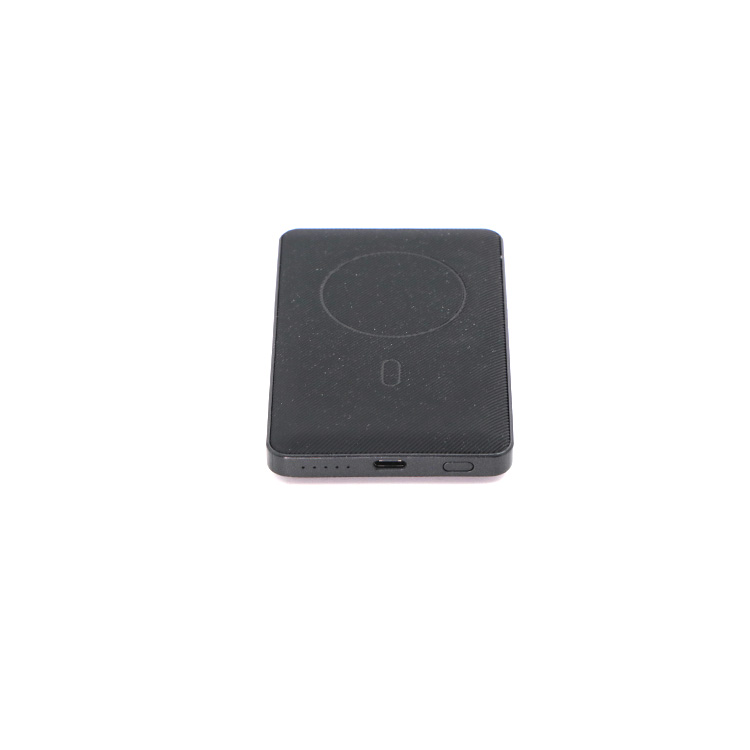 Cygnett MAG5000 Magnetic Wireless Power Bank