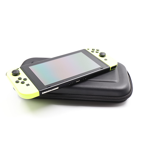 Nintendo Switch V1 - With Green Joycon + Pouch + 64 Gb Sd Card