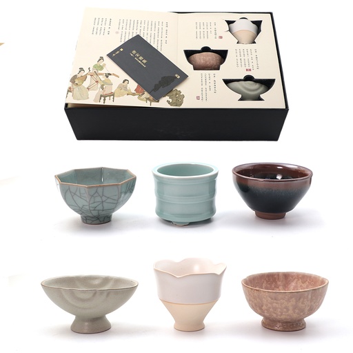 Japanese Both  THe Tank  Style Tea Set