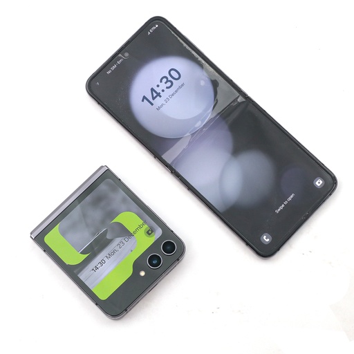 Samsung Galaxy Z Flip 5 8GB 512GB - Graphite