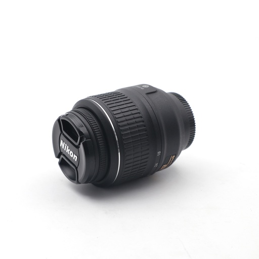 Nikon 18-55mm f/3.5-5.6G AF-S DX VR Nikkor Zoom Lens