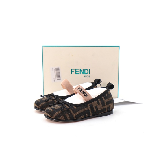 Fendi Kids Ballerina Size: 23