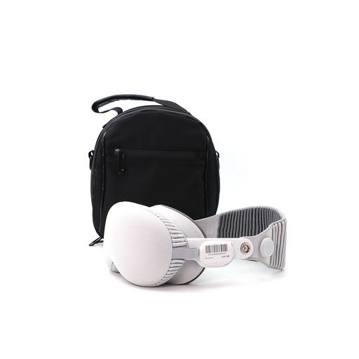 Apple Vision Pro With M2 Chip 512 GB Including Pouch And Couple Of Accessories  ** Perfect  Condition **