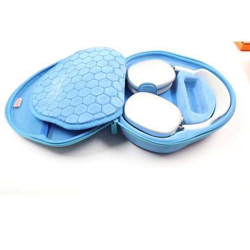 Apple AirPods Max With Blue Pouch