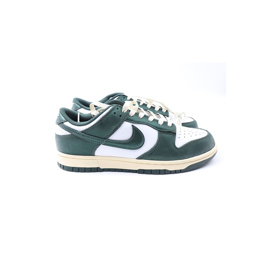 Nike DQ8580-100,  EUR: 43, US:9.5 Green White