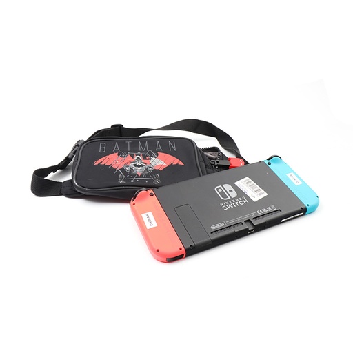 Nintendo Switch  V2 + Batman Cover Case + MarioKart Deluxe