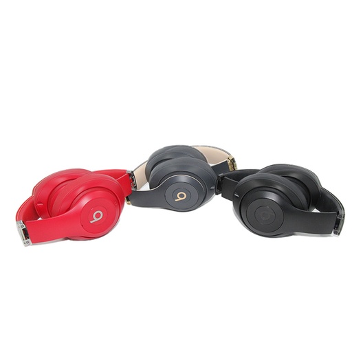 Beats Studio 3 Wireless, Noise Cancelling Over-Ear Headphones + pouch