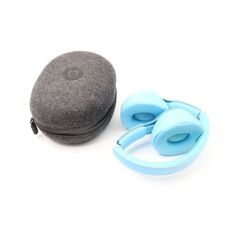 Beats Solo Pro Bluetooth On-Ear Headphones - Light Blue | TRZ-MRJ92