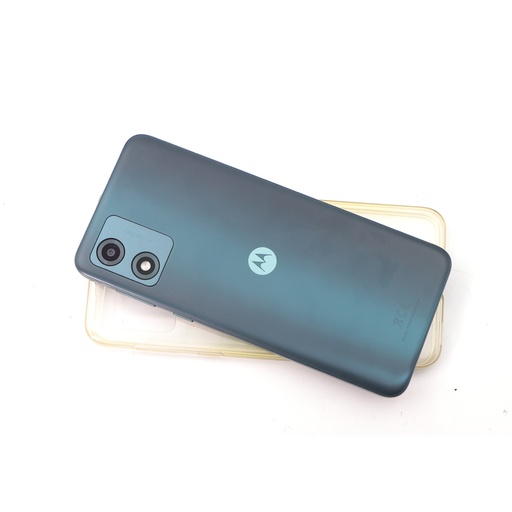Moto e13 2g 64 gb Green  + Cover case