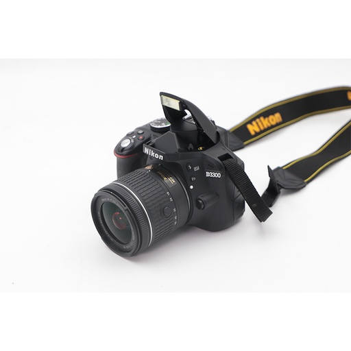 Nikon D3300 DX VR AF-P + Camera Nikkor 18-55mm 1:3.5-5.6G + Cover Case & Charger