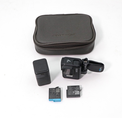 GoPro Hero 7 Black Camera 2 Battery Charger + 2 Battery Charger
