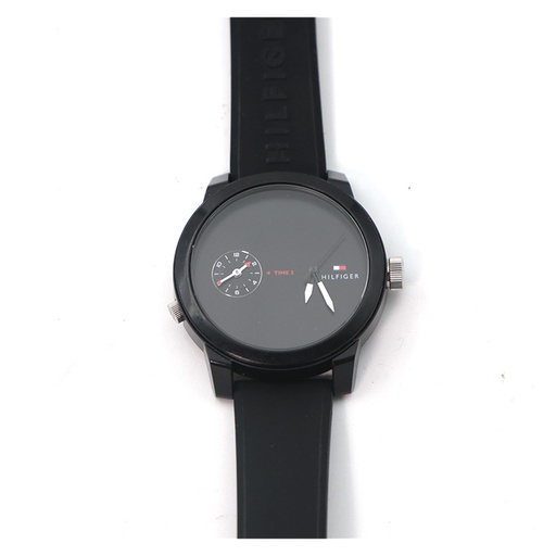 Tommy Helfiger TH.306.1.47.2112, Stainless Steel Caseback, Water Resistant **  Strap Sting Broken As Shown In The Picture **