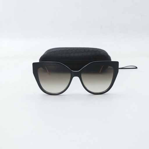Fendi FE40011U 01F  Lens Width:57, Bridge Width:16 --- 140, made In iTaly
