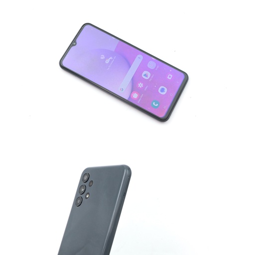 Samsung Galaxy A13  4GB - 64 GB + Cover