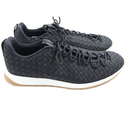 حذاء بوتيغا فينيتا الحجم: 46 ، 1 بقعة سوداء صغيرة على الجزء السفلي من كل حذاء