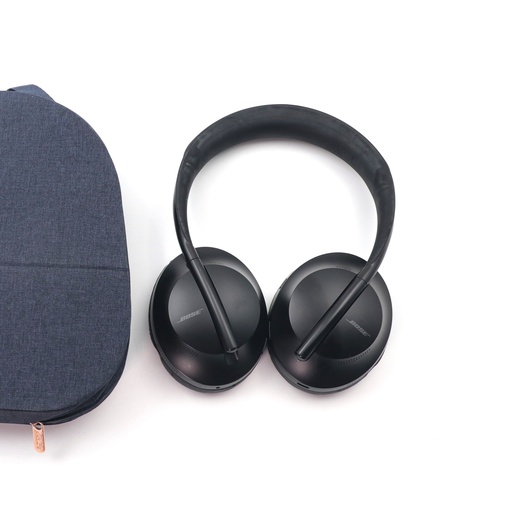 BOSE Noise Cancelling NC700 Headphones , Bluetooth Active Noise Cancelling mic. 10m Bluetooth range